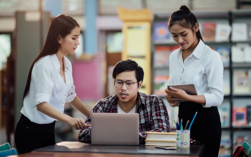 Tuyển dụng Mass là gì?
